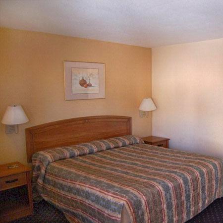Northgate Motel Ел Кахон Стая снимка